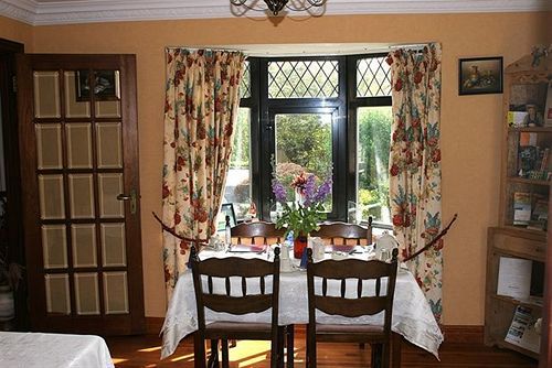 Woodview Lodge B&B Breaffy エクステリア 写真