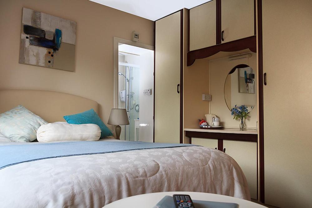 Woodview Lodge B&B Breaffy エクステリア 写真